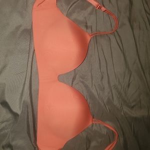 38D Victoria Secret bra
